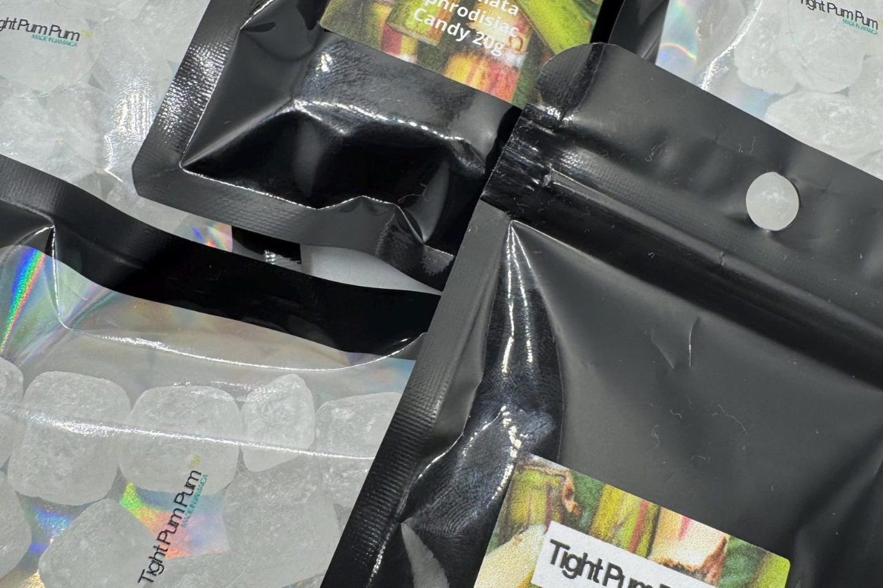 DUNNS RIVER FALLS WET